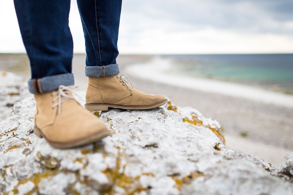 beach-boots-depth-of-field-footwear