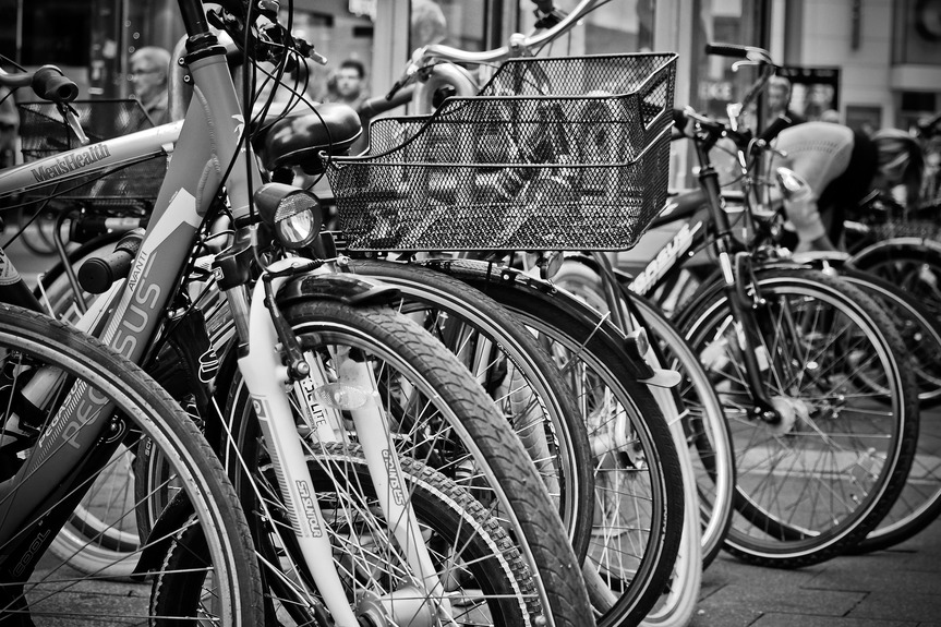 bicycle-street-photography