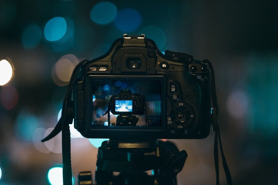 bokeh-camera-canon-photography